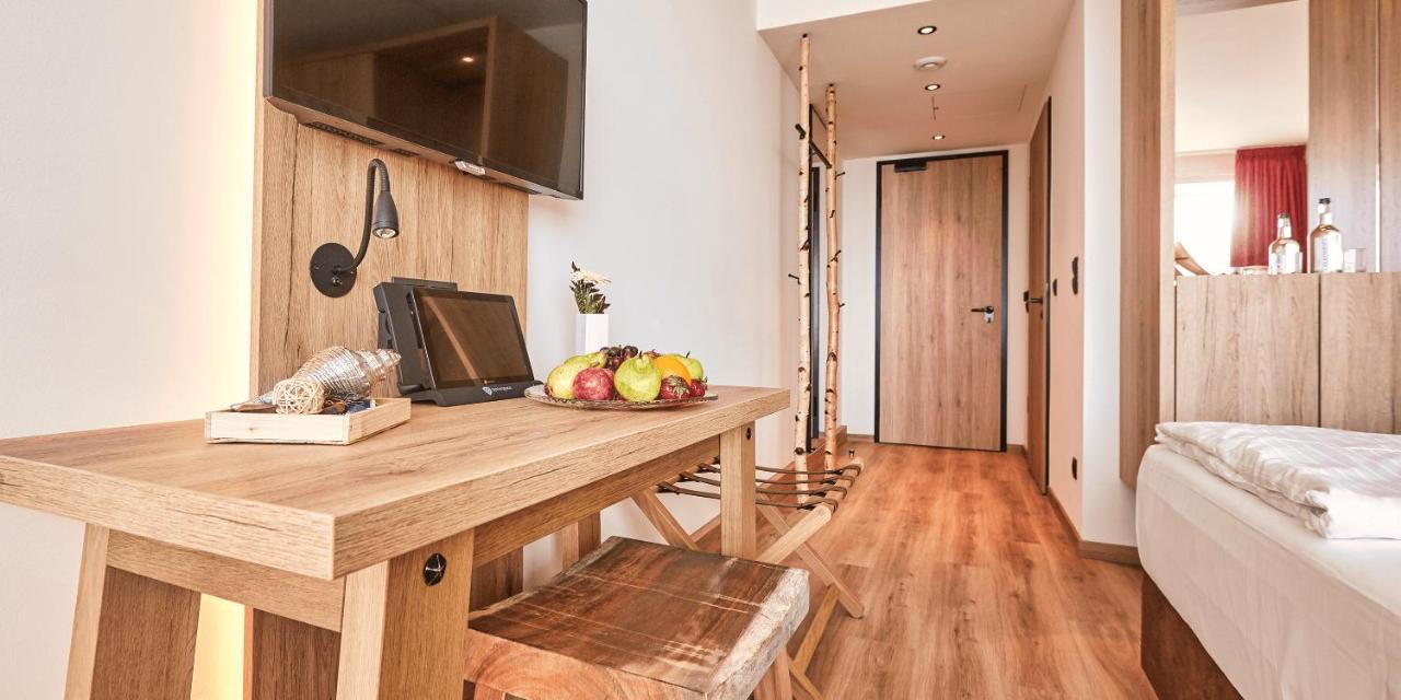 Ostseehotel Midgard Im Dampland Екстериор снимка