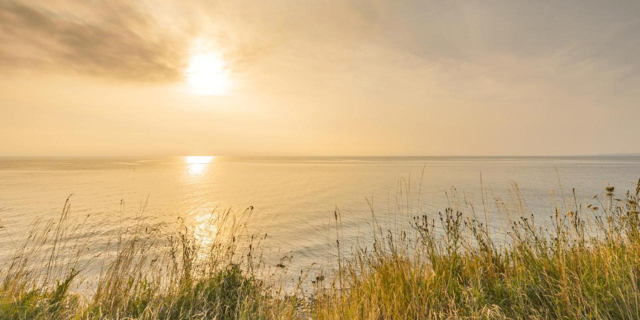 Ostseehotel Midgard Im Dampland Екстериор снимка